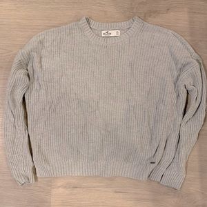 Hollister sweater